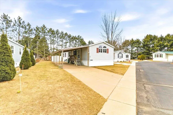 $109,900 | 7740 South Park Road, Unit 320, Wisconsin Rapids, WI 54494