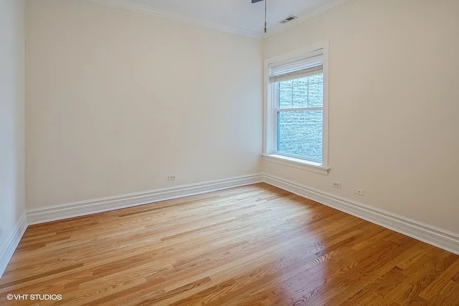 718 West Bittersweet Place, Unit 2 Chicago, IL 60613 - Photo 11 of 19