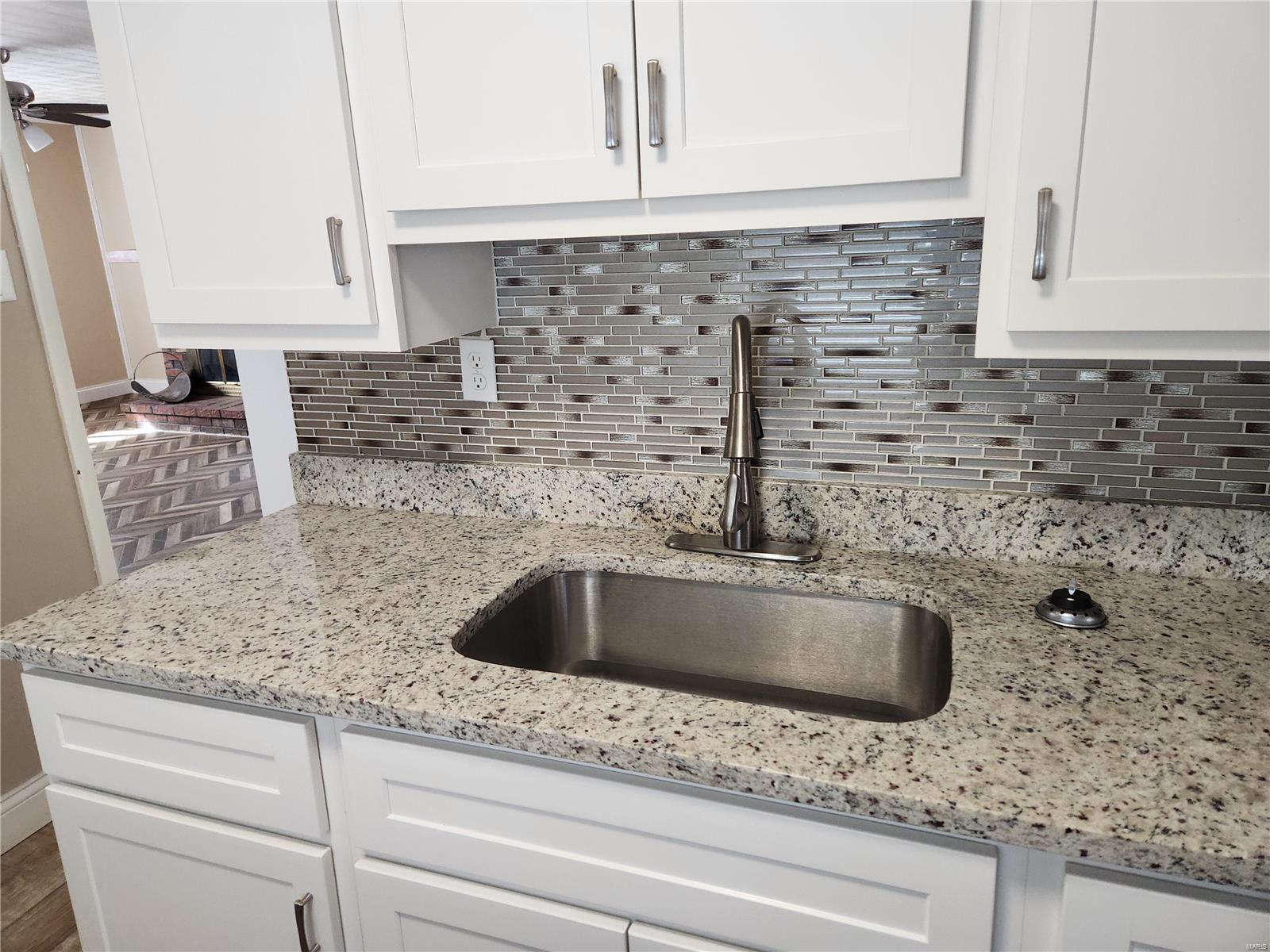 11014 St Ambrose Lane St. Ann, MO 63074 - Photo 12 of 32