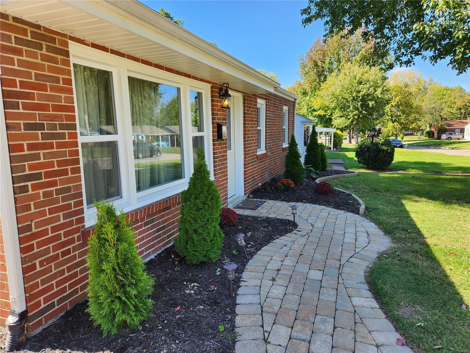 11014 St Ambrose Lane St. Ann, MO 63074 - Photo 5 of 32