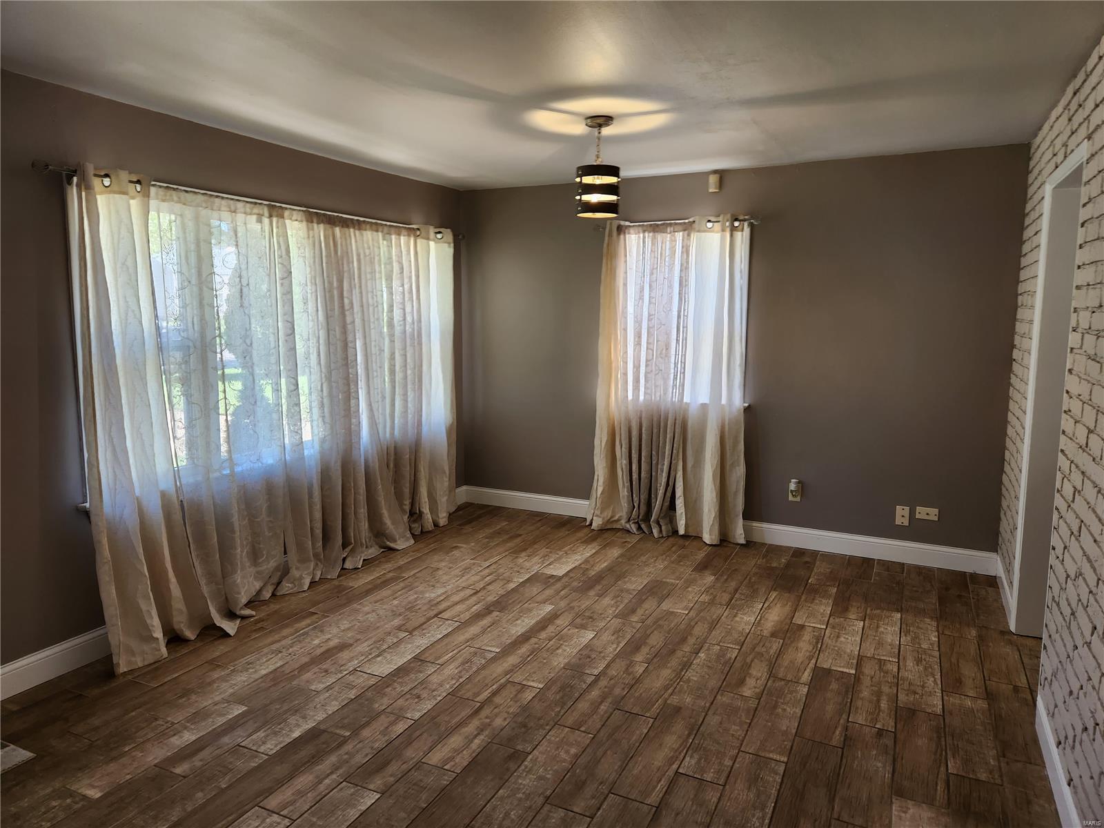 11014 St Ambrose Lane St. Ann, MO 63074 - Photo 7 of 32