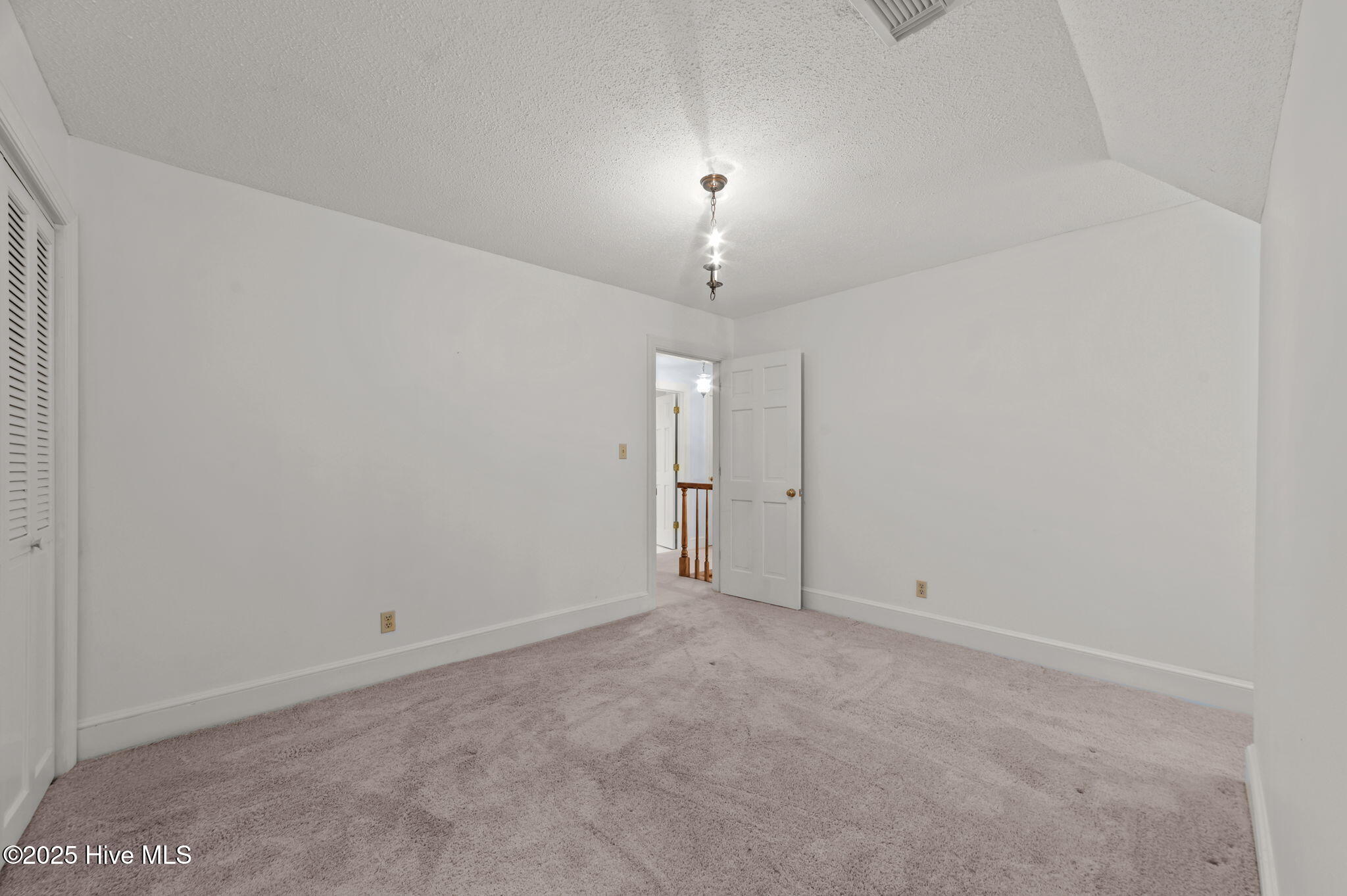 1404 Canterbury Road Tarboro, NC 27886 - Photo 19 of 42 Upstairs Bedroom 2