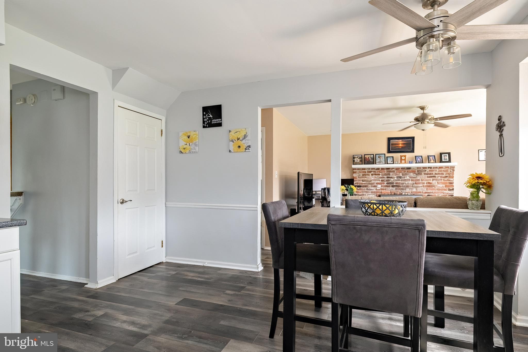 6 Eclipse Avenue Sewell, NJ 08080 - Photo 14 of 36