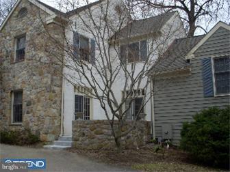 1829 Old Gulph Road Villanova, PA 19085 - Photo 2 of 12