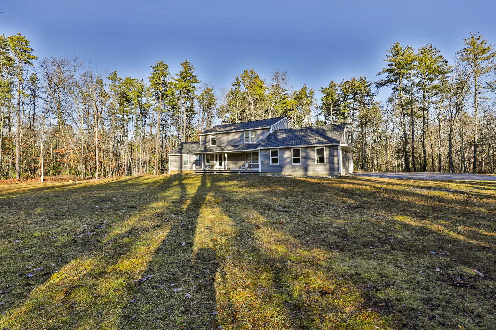 44 County Road Amherst, NH 03031 - Photo 2 of 39