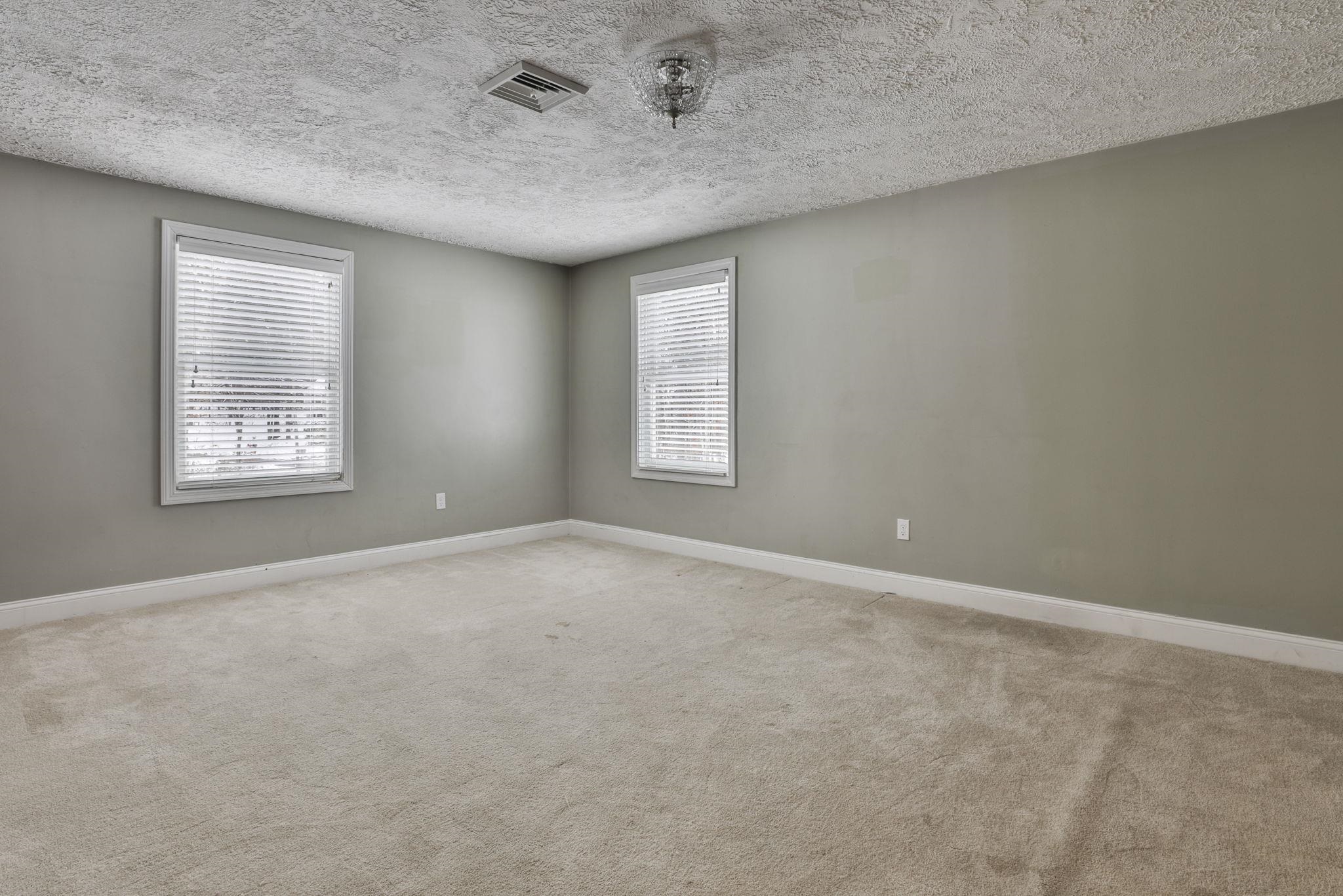 44 County Road Amherst, NH 03031 - Photo 23 of 39