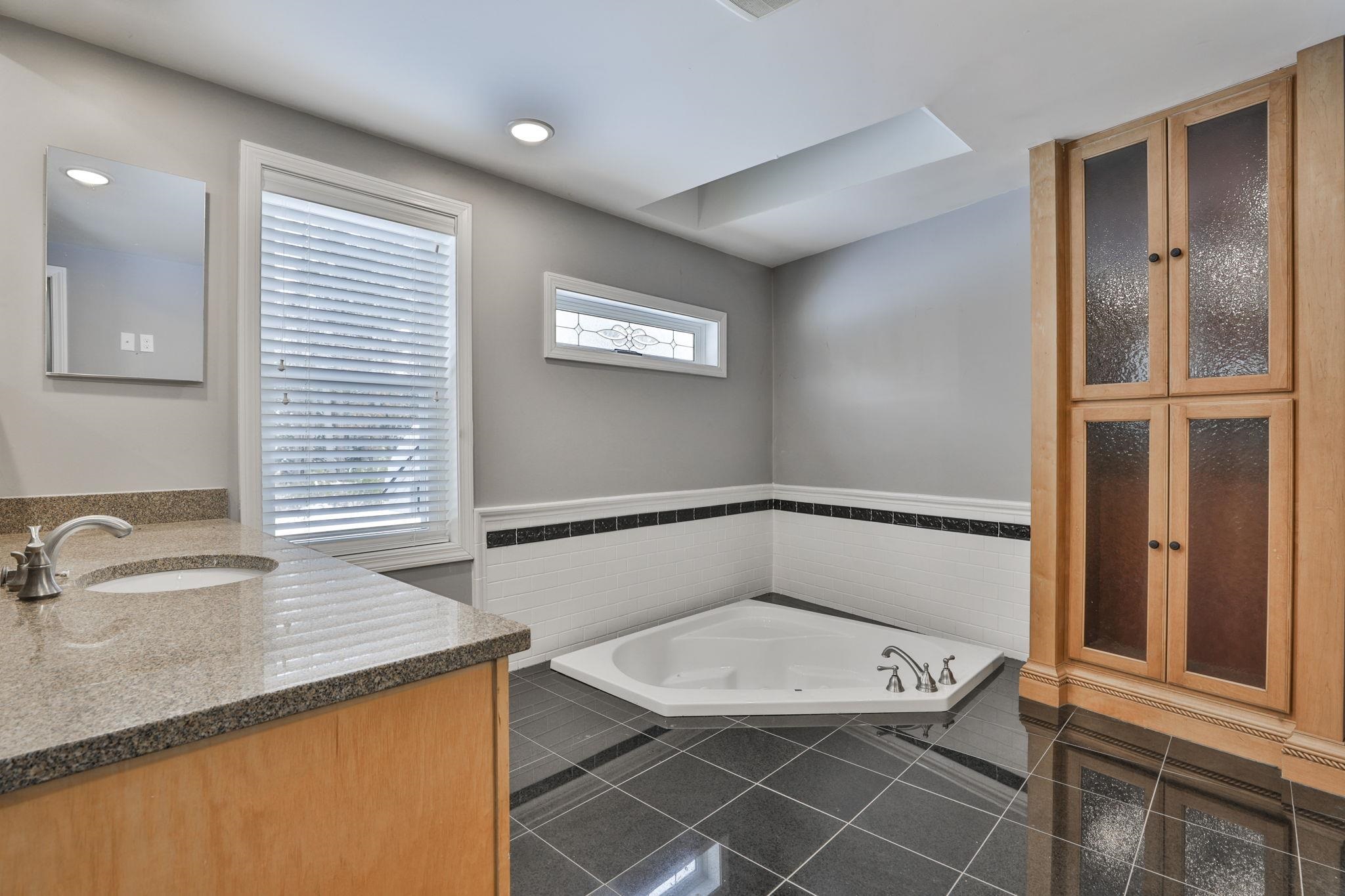 44 County Road Amherst, NH 03031 - Photo 28 of 39