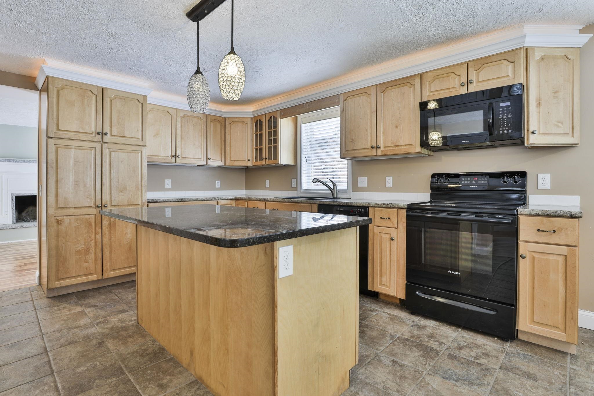 44 County Road Amherst, NH 03031 - Photo 35 of 39