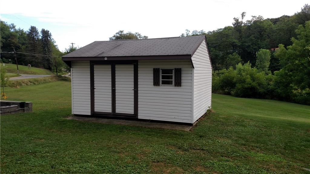 6574 Ridge Road Natrona Heights, PA 15065 - Photo 17 of 19 Shed