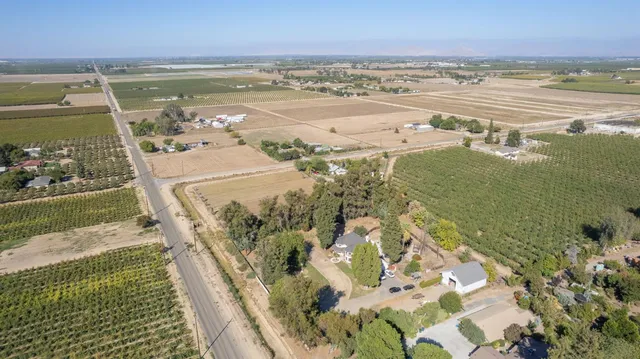 $869,500 | 10852 South Bethel Avenue, Selma, CA 93662