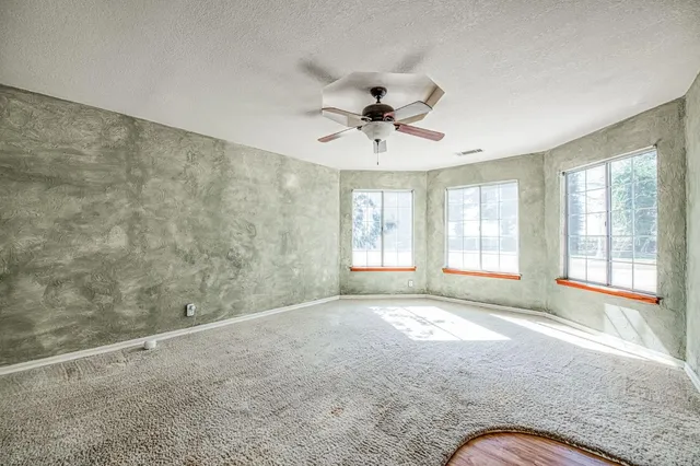 $869,500 | 10852 South Bethel Avenue, Selma, CA 93662