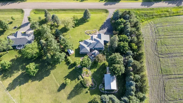 $509,000 | 65672 275th Street, Alden, MN 56009