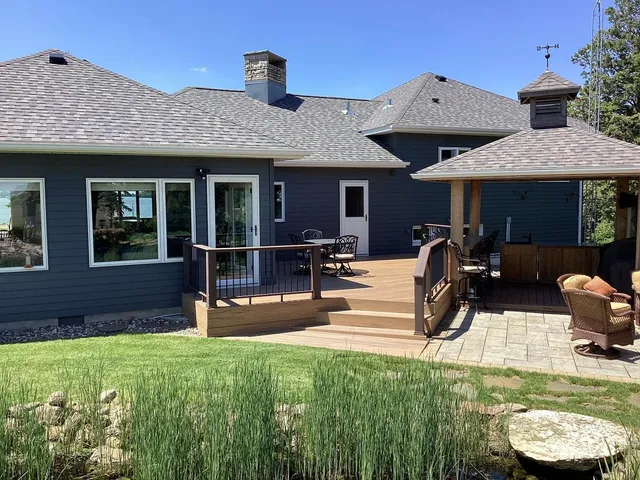 $520,000 | 65672 275th Street, Alden, MN 56009