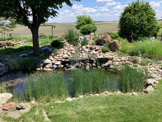 $520,000 | 65672 275th Street, Alden, MN 56009