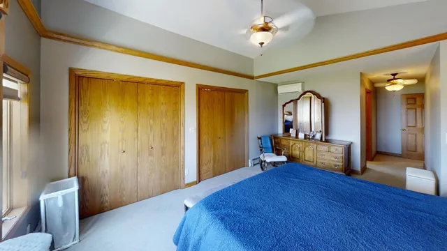 $520,000 | 65672 275th Street, Alden, MN 56009