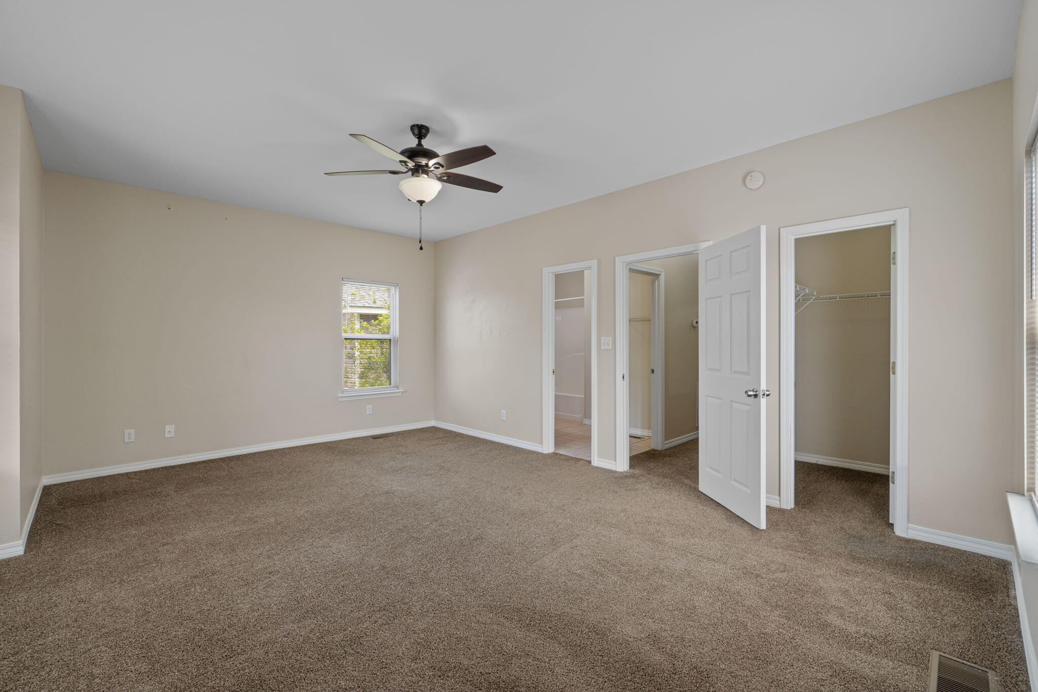 171 Enchanted Way Santa Rosa Beach, FL 32459 - Photo 28 of 37 Upstairs Bedroom w/ ensuite