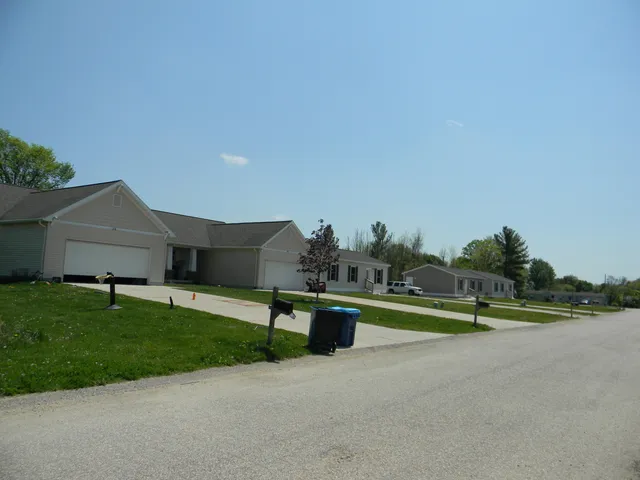 $1,800,000 | Multiple Multiple Taylors Court, Scottville, MI 49454