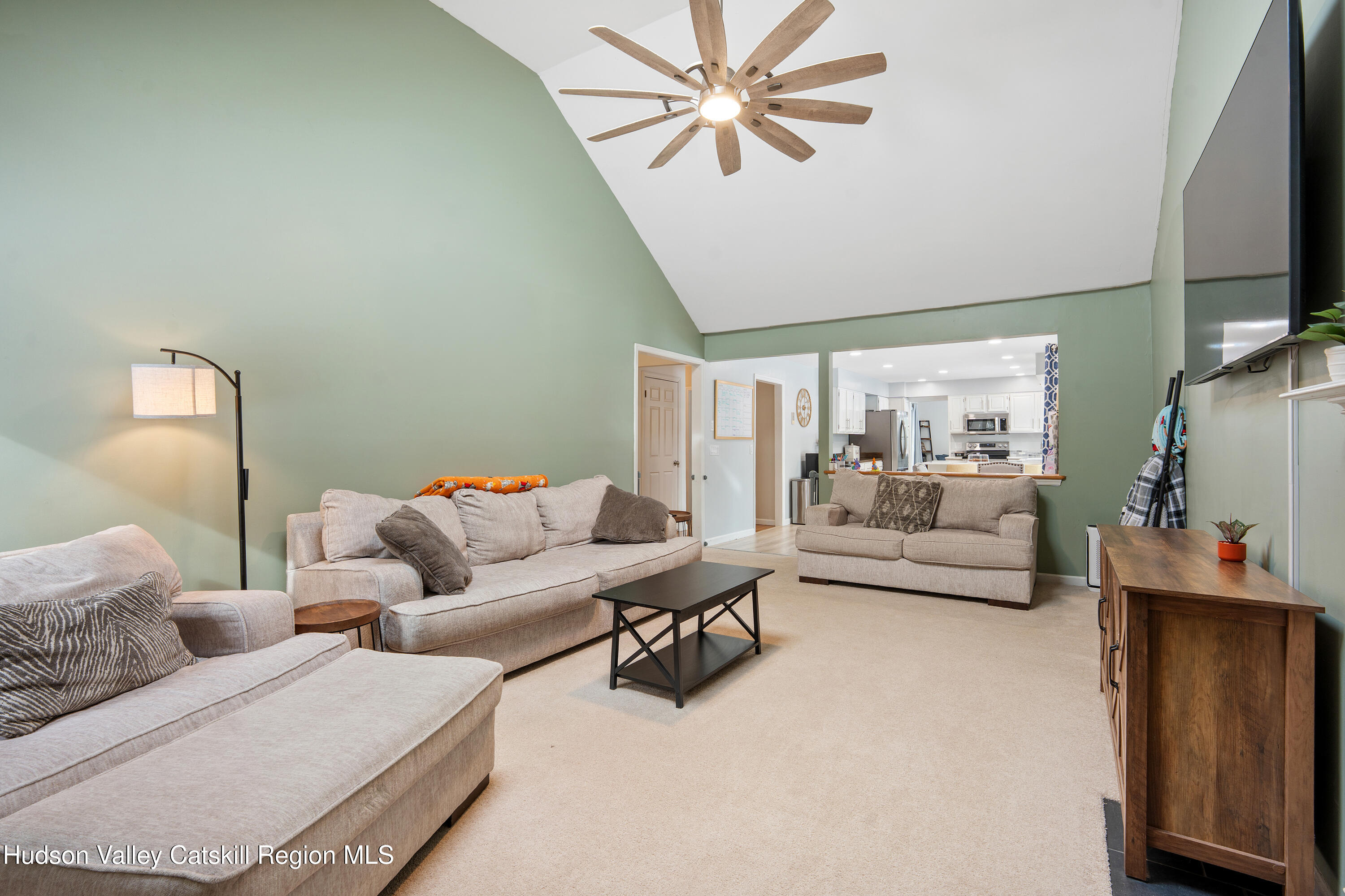 25 Old Farm Road Shokan, NY 12481 - Photo 16 of 49 Living Room