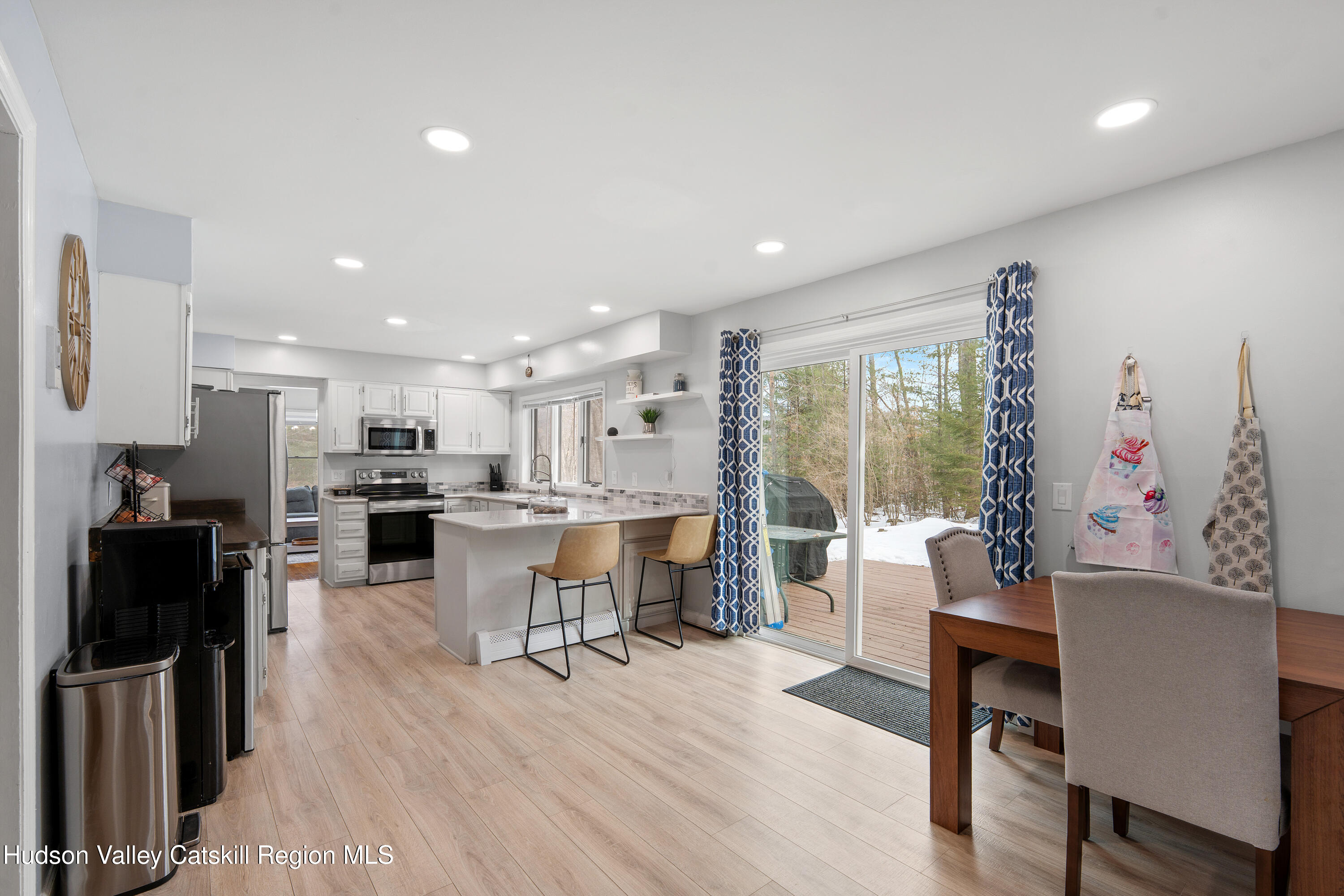 25 Old Farm Road Shokan, NY 12481 - Photo 9 of 49 Breakfast Nook-Kitchen