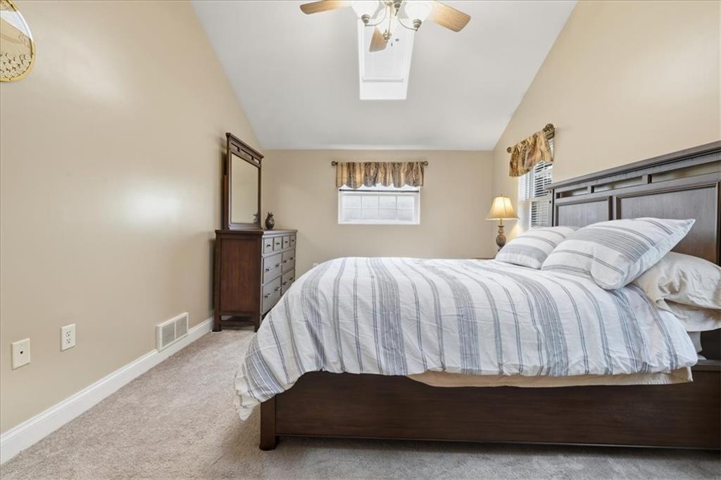 5838 Rodgers Street Pittsburgh, PA 15207 - Photo 12 of 42 Gallery Image 12