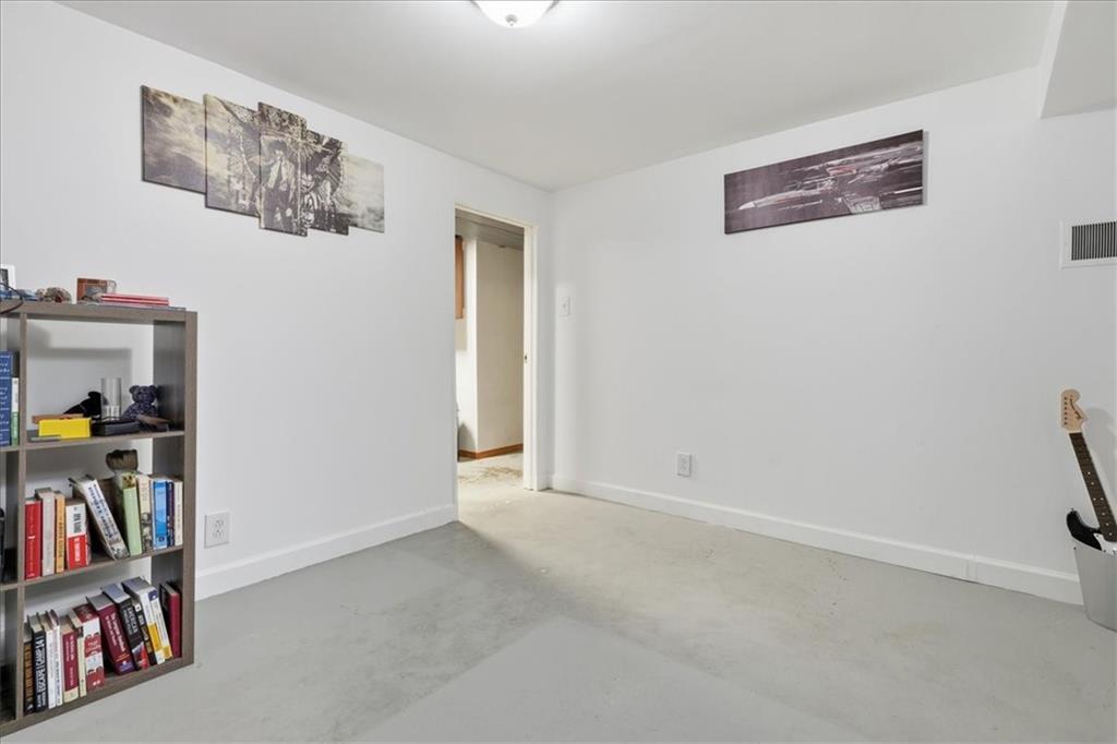 5838 Rodgers Street Pittsburgh, PA 15207 - Photo 29 of 42 Gallery Image 29