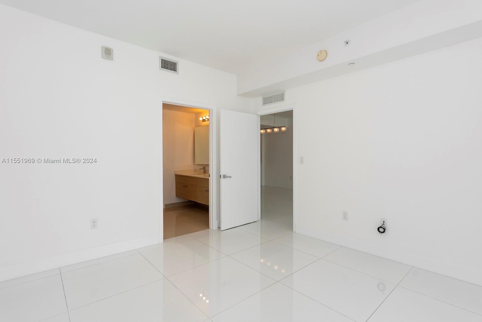 600 Northeast 27th Street, Unit 2304 Miami, FL 33137 - Photo 29 of 34