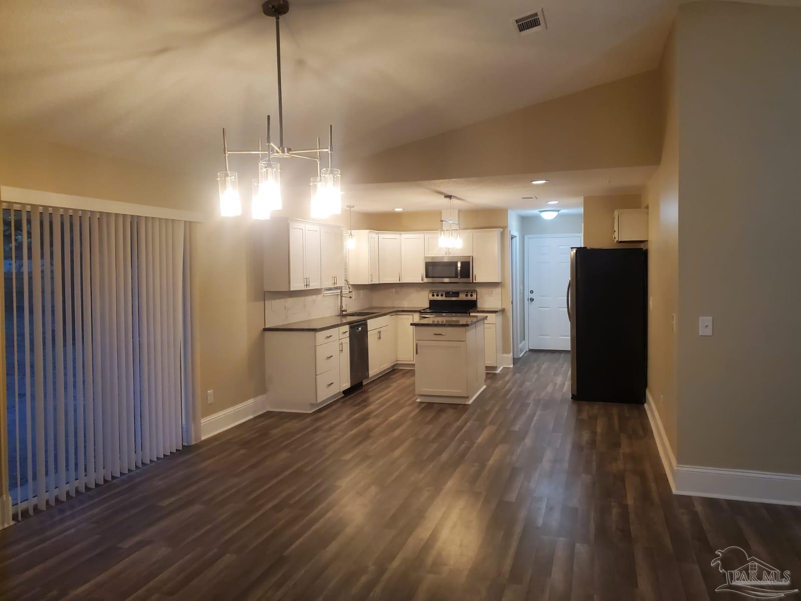 5013 Patterson Lane Pace, FL 32571 - Photo 11 of 26