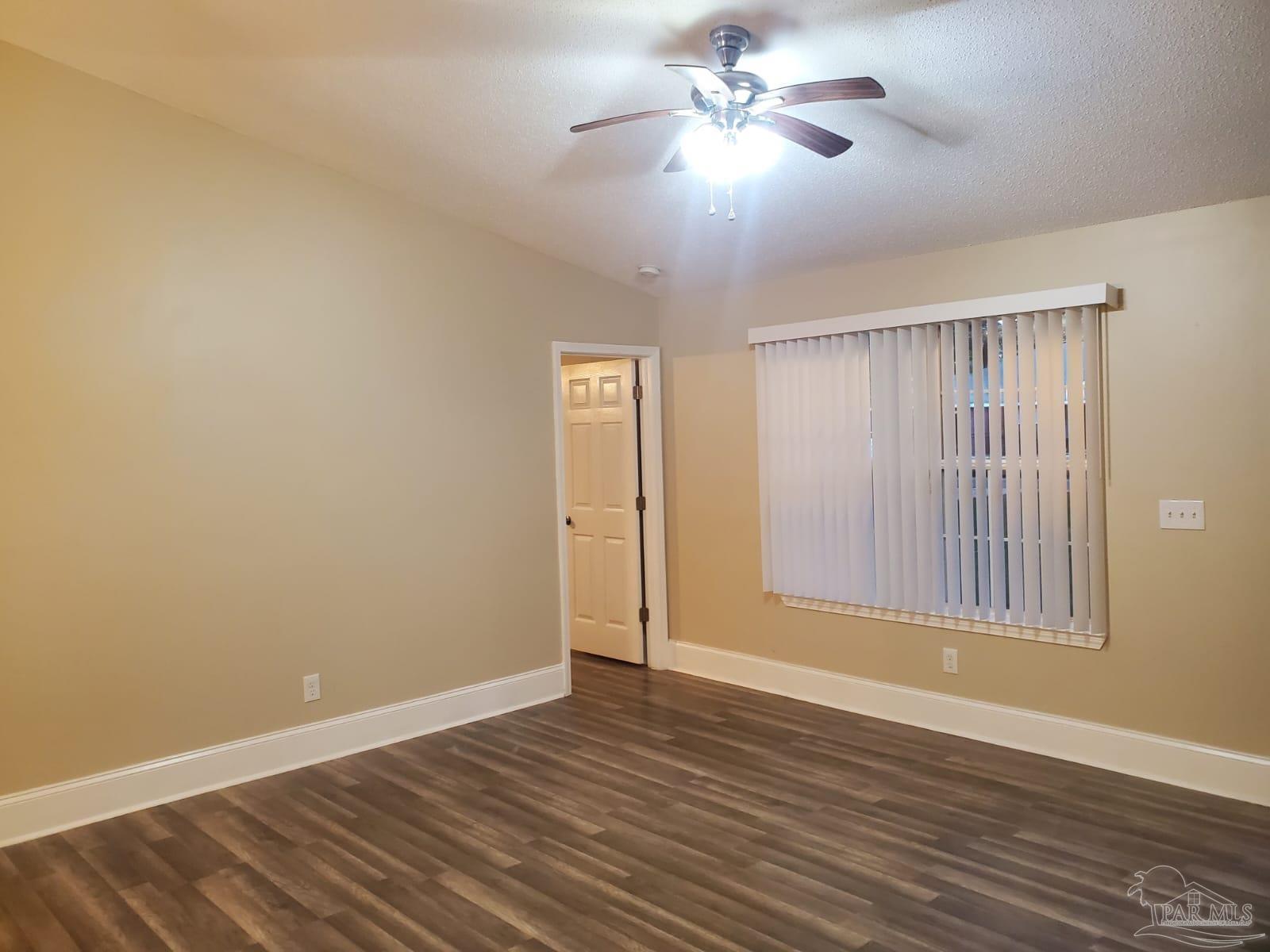 5013 Patterson Lane Pace, FL 32571 - Photo 9 of 26