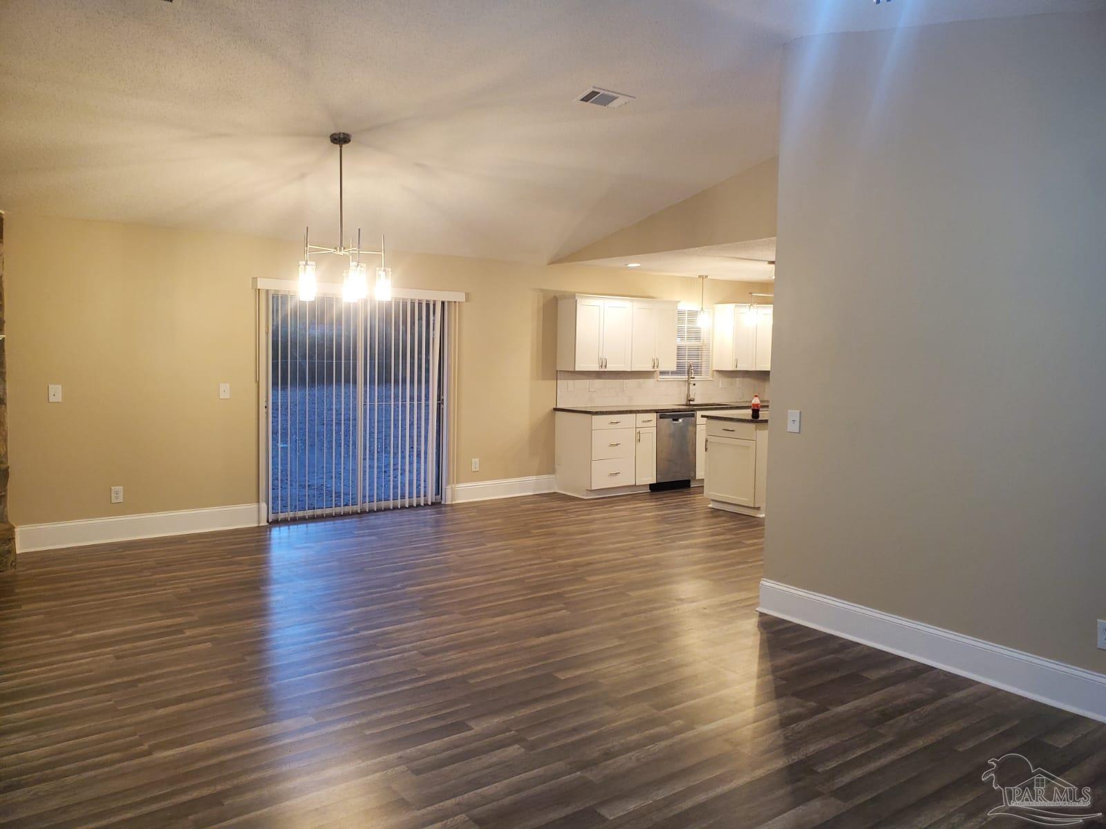 5013 Patterson Lane Pace, FL 32571 - Photo 10 of 26