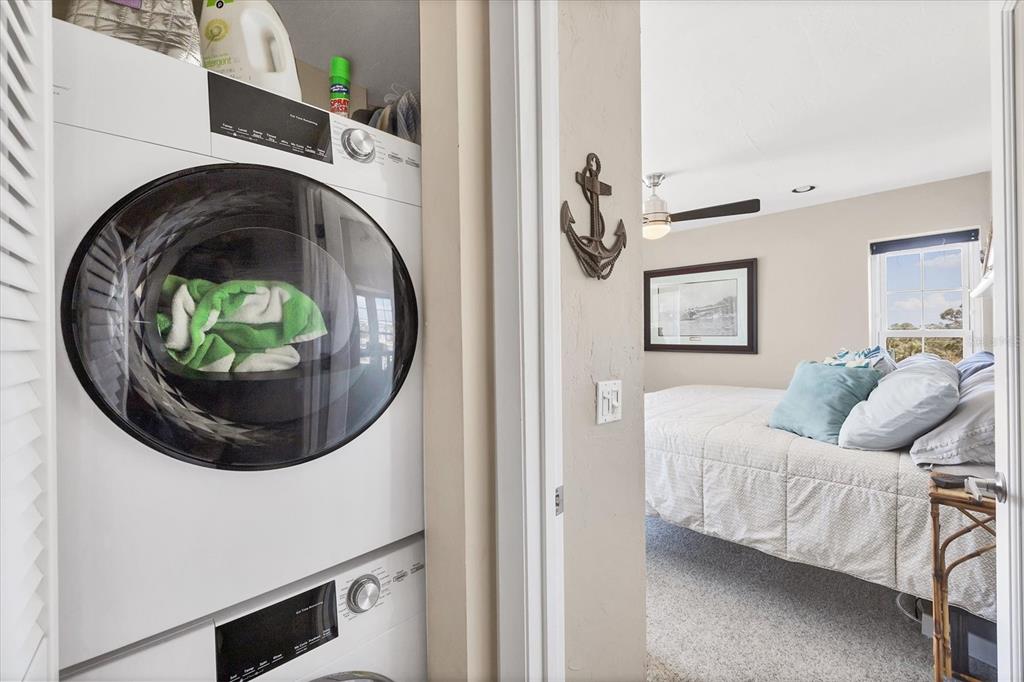 7070 Placida Road, Unit 1230 Placida, FL 33946 - Photo 35 of 60 a living room with furniture and a mirror