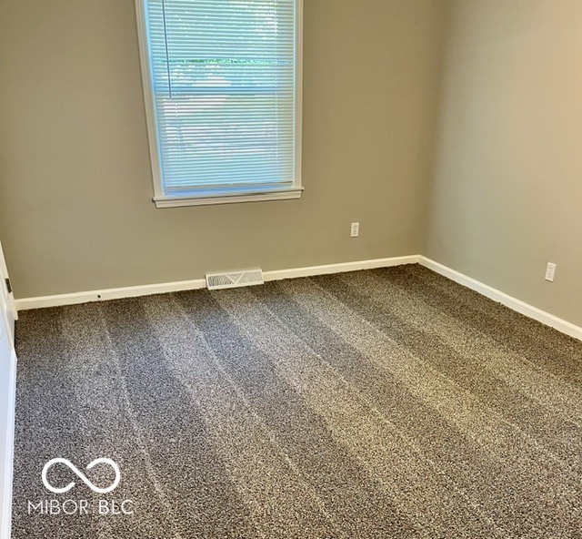701 South Sycamore Road Seymour, IN 47274 - Photo 14 of 16