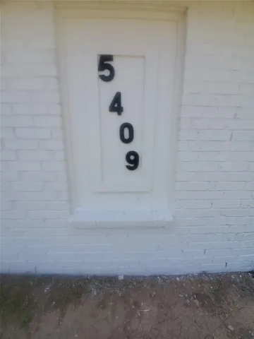 $1,499 | 5409 Purple Sage Drive, Unit B, Austin, TX 78724