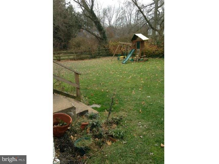 424 Marsh Road Wilmington, DE 19809 - Photo 14 of 14 Back Yard