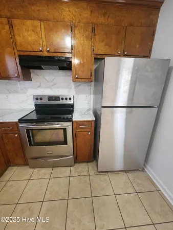 $950 | 102 Shiloh Drive, Unit B, Greenville, NC 27834