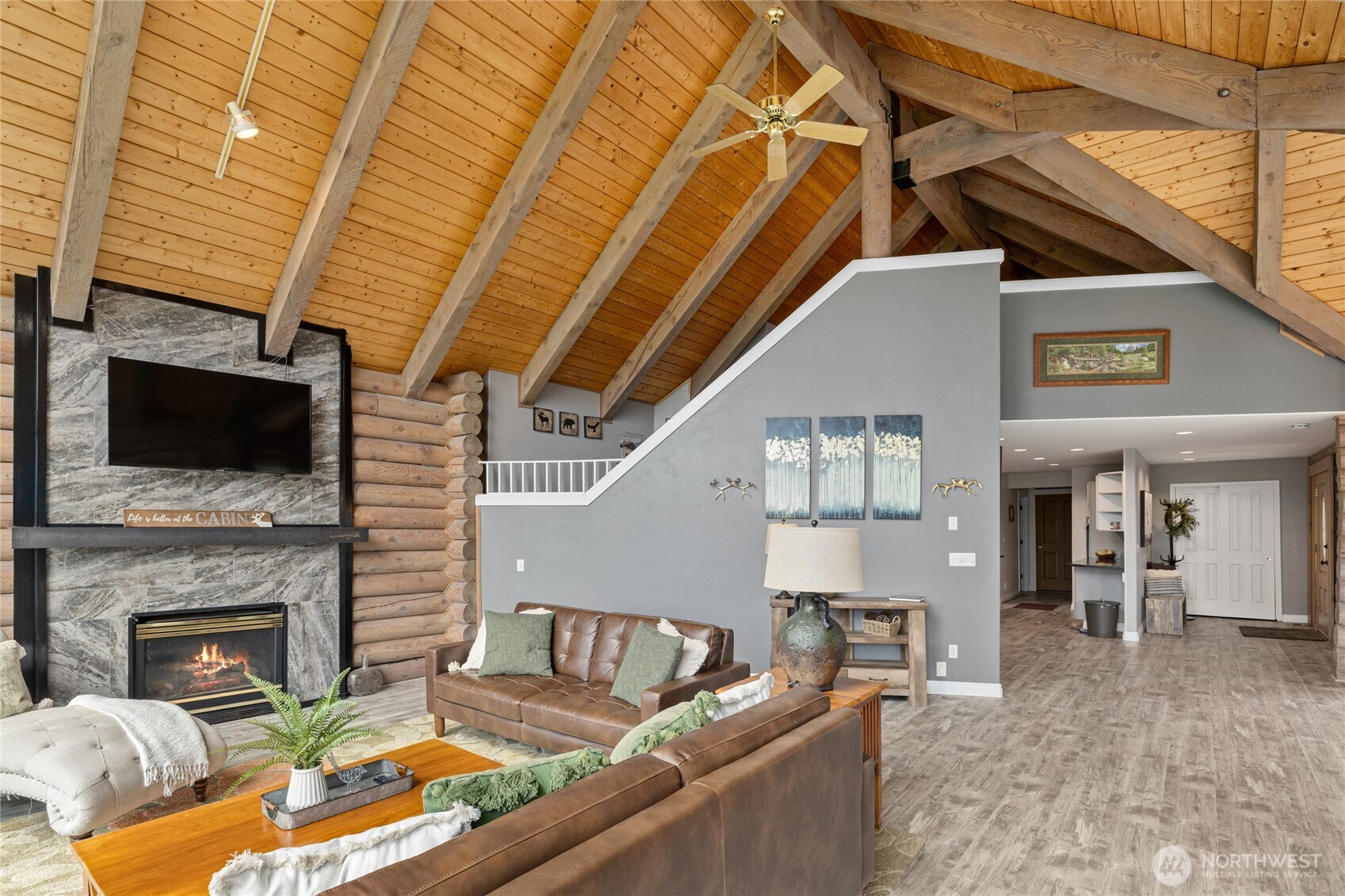 1161 White Road Cle Elum, WA 98922 - Photo 19 of 38 a living room with furniture and a fireplace