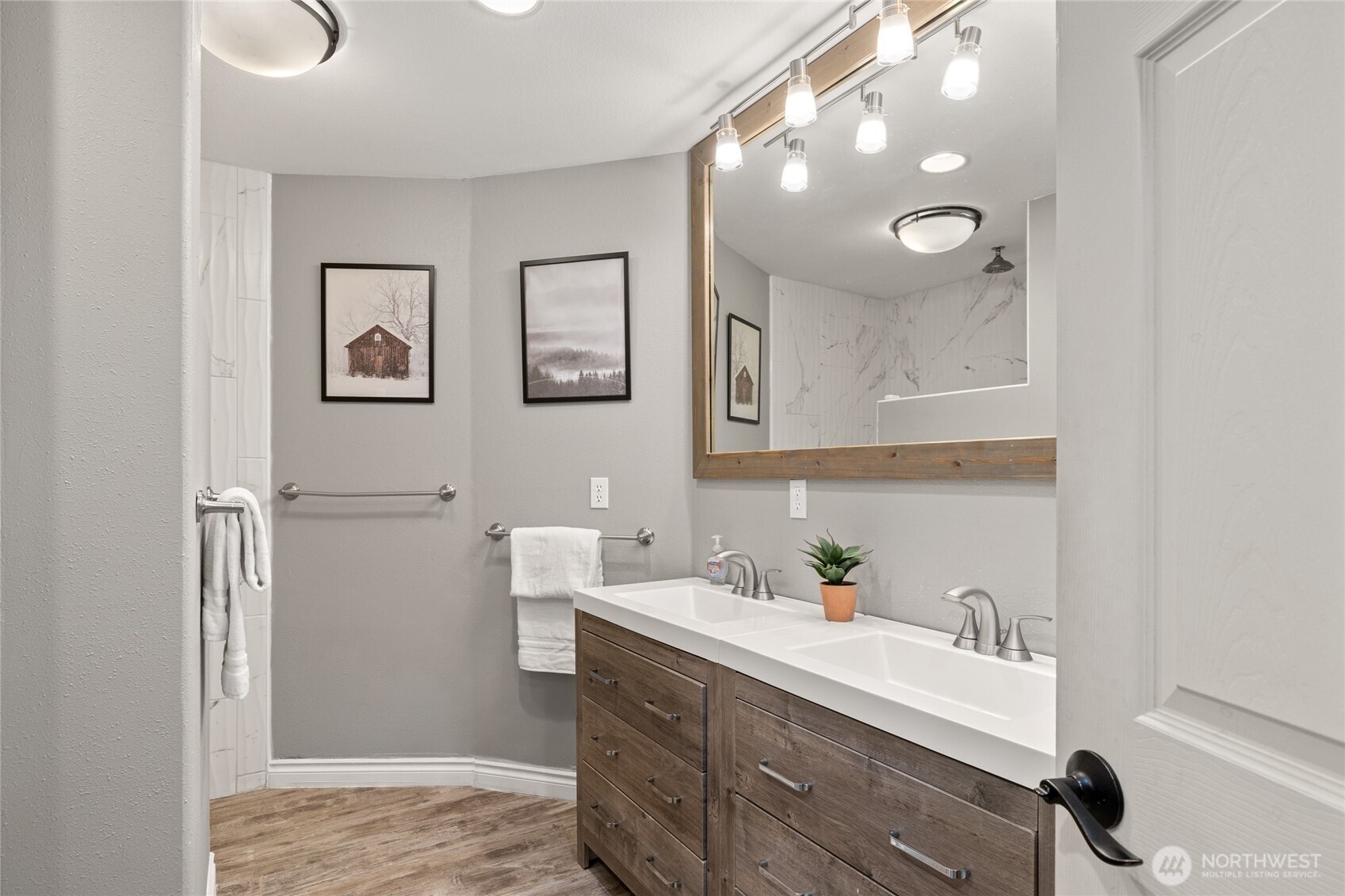 1161 White Road Cle Elum, WA 98922 - Photo 26 of 38 a view of cabinets a sink and dishwasher in a bathroom