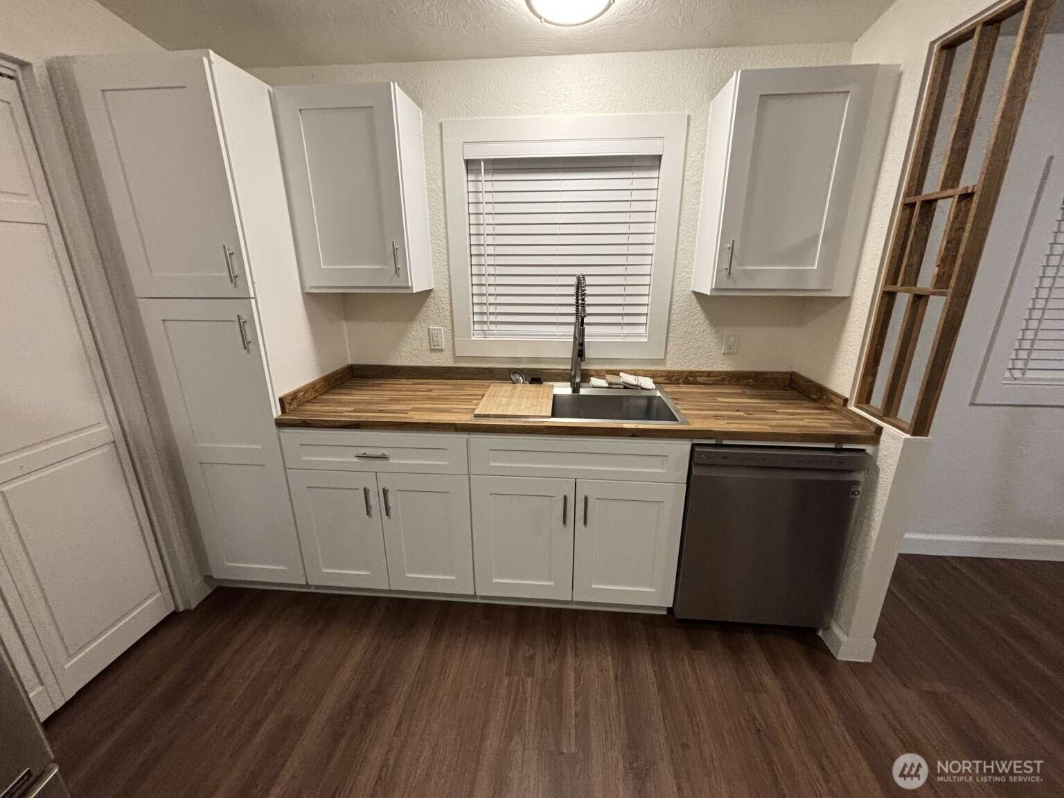 12615 Northeast 189th Street Bothell, WA 98011 - Photo 12 of 40