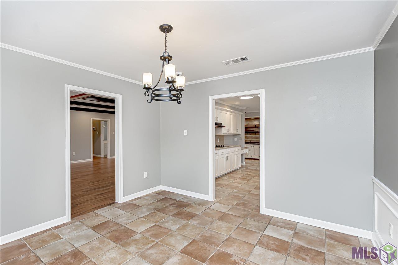 1516 Rue Desiree Baton Rouge, LA 70810 - Photo 11 of 32