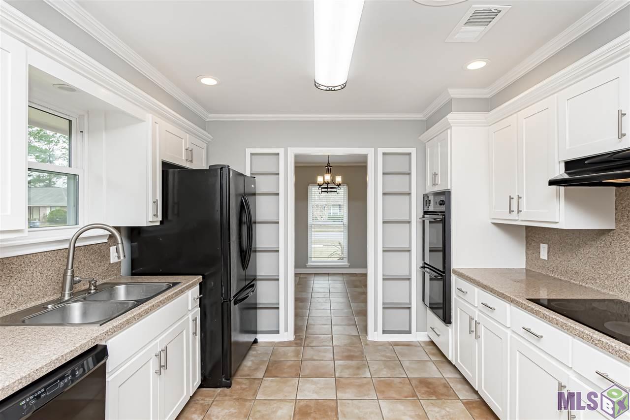 1516 Rue Desiree Baton Rouge, LA 70810 - Photo 5 of 32