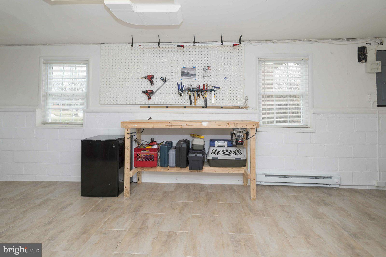 7606 Knollwood Road Towson, MD 21286 - Photo 27 of 30 Workroom (another view)