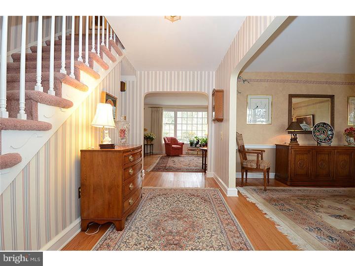 117 Kynlyn Road Wayne, PA 19087 - Photo 3 of 24
