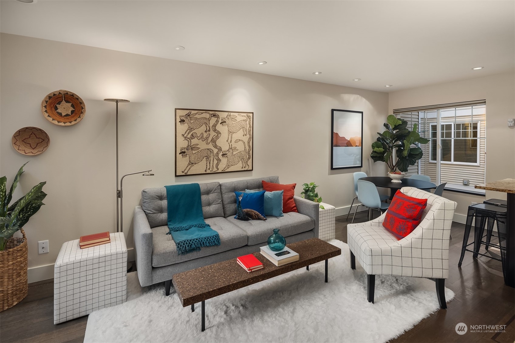 8523 Midvale Avenue North, Unit A Seattle, WA 98103 - Photo 3 of 26