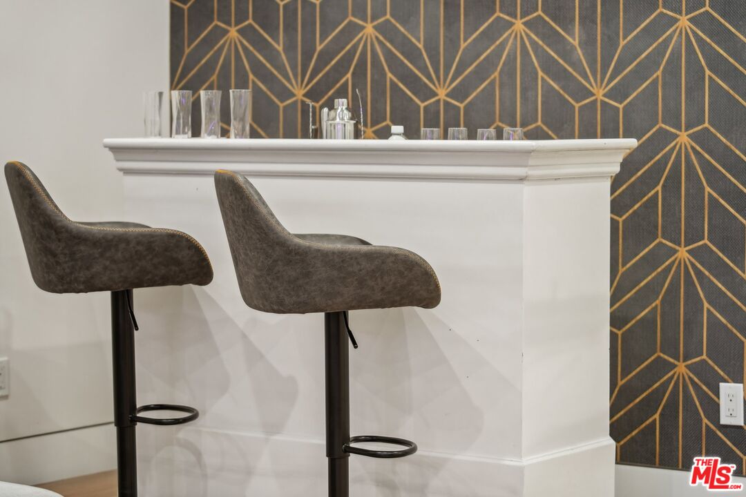 731 North Curson Avenue Los Angeles, CA 90046 - Photo 54 of 75