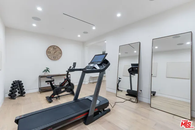 $21,000 | 731 North Curson Avenue, Los Angeles, CA 90046