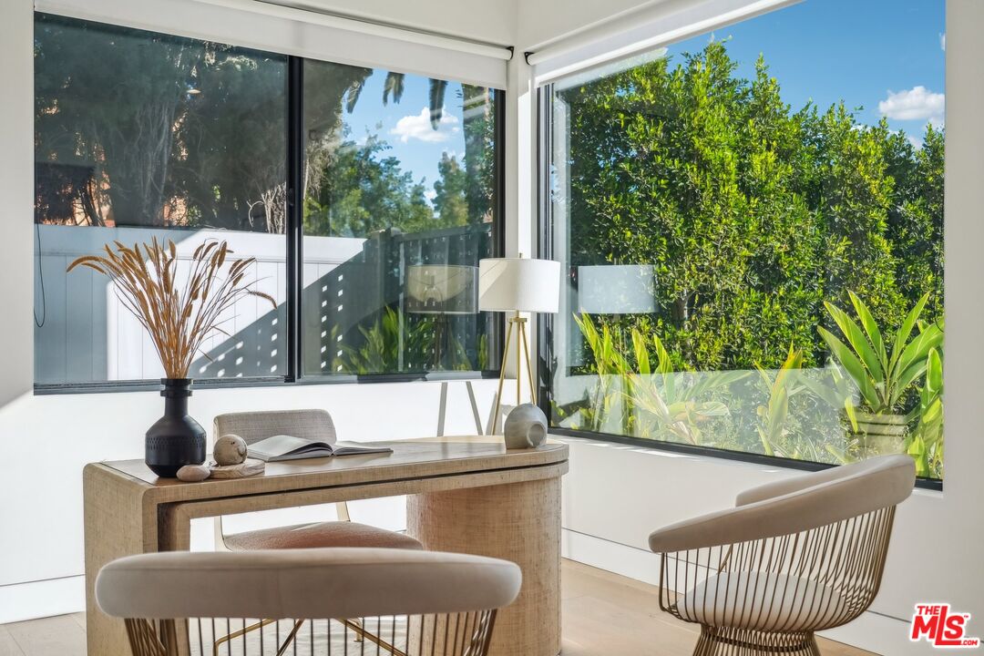 731 North Curson Avenue Los Angeles, CA 90046 - Photo 59 of 75