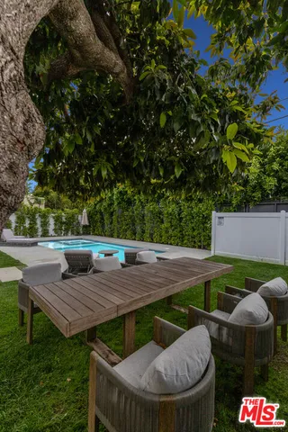 $21,000 | 731 North Curson Avenue, Los Angeles, CA 90046