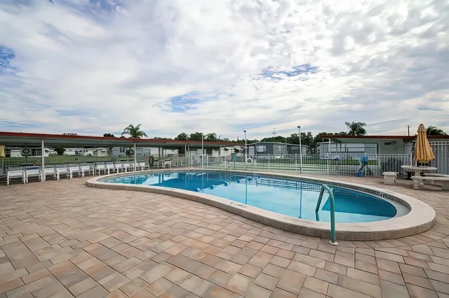 $135,000 | 3230 Brewster Drive, Holiday, FL 34690