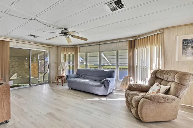 $135,000 | 3230 Brewster Drive, Holiday, FL 34690