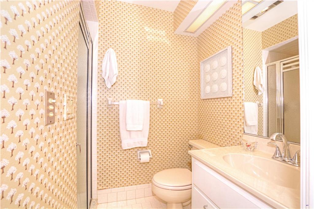 5390 Southeast Merion Way Stuart, FL 34997 - Photo 19 of 42 Gallery Image 19