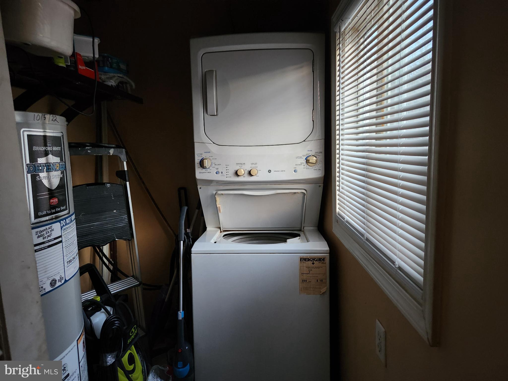 14 West Thames Road Little Egg Harbor, NJ 08087 - Photo 11 of 13 a utility room with dryer and washer